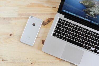 アメリカで携帯電話をMint MobileからTelloに切り替え、電話番号を移行する方法